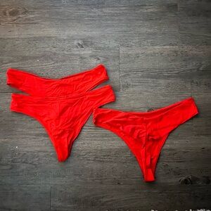 Skims fits everybody set of 3 thong NWOT